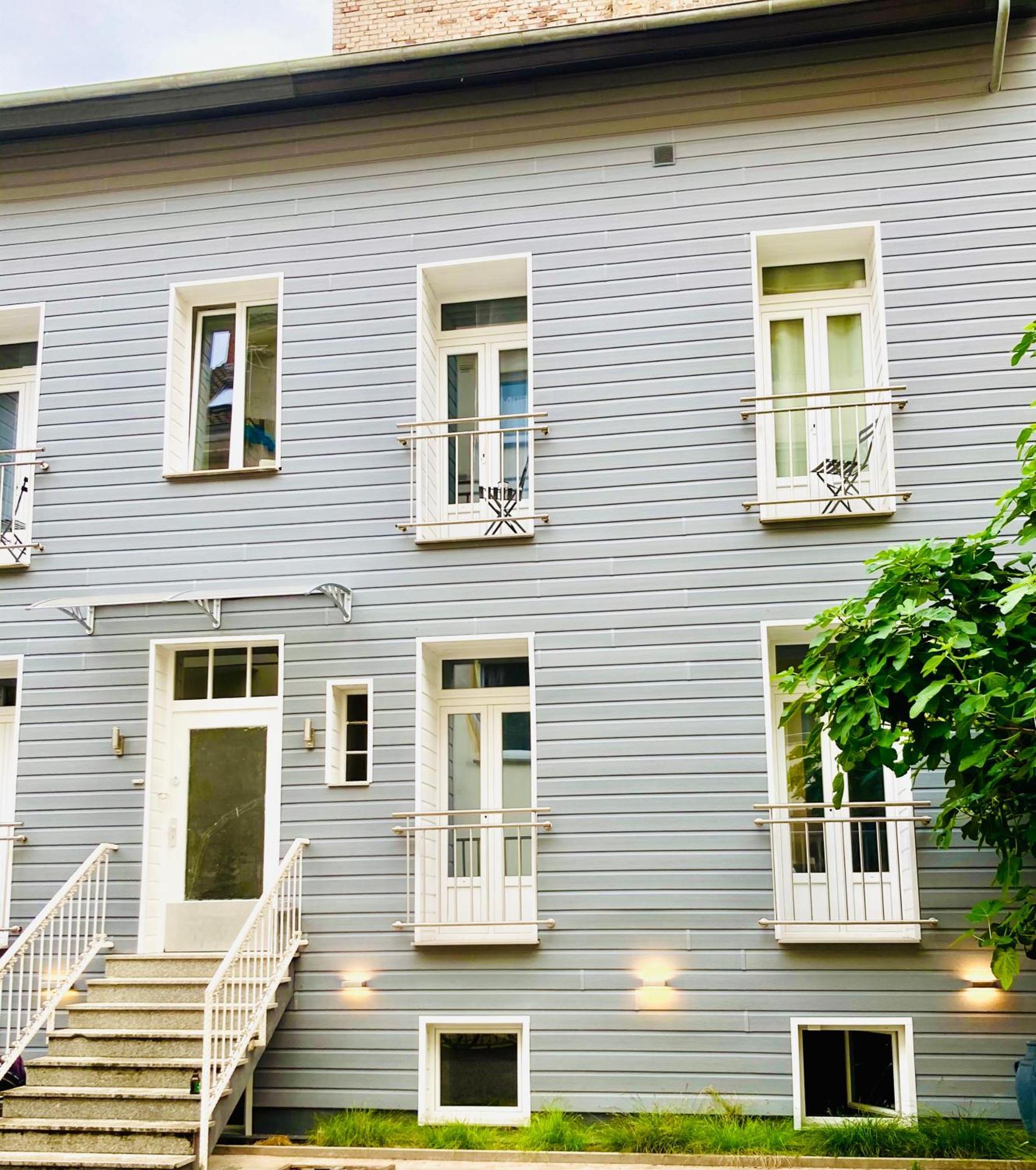 SaarPartment M6 am Staden in Saarbrücken - Living in Style mit Küche, Bad, Boxspringbett, WiFi, Parking - 11x in SB Exteriör bild